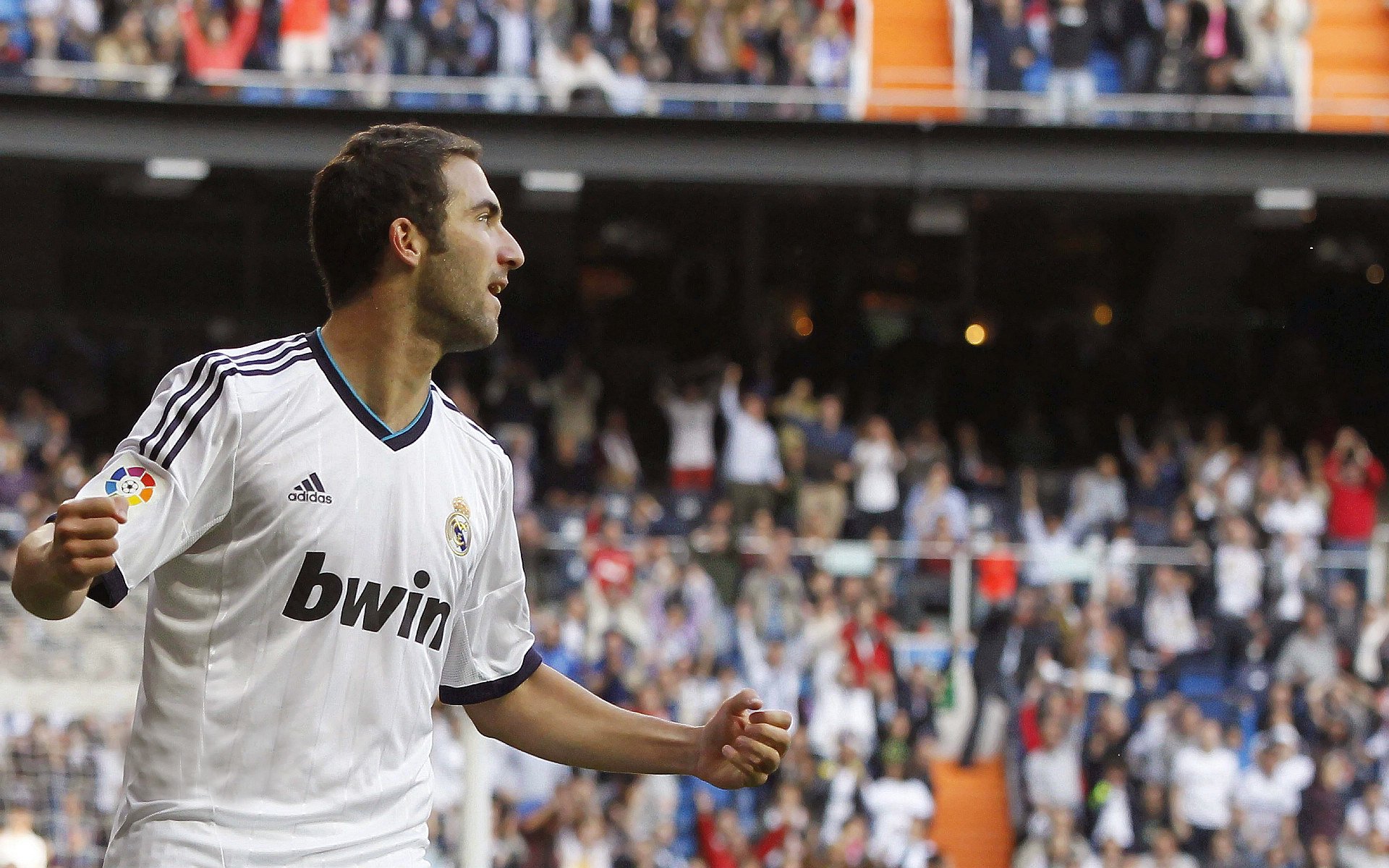 中超球队战术布置更加科学，中超各个球队的缺点